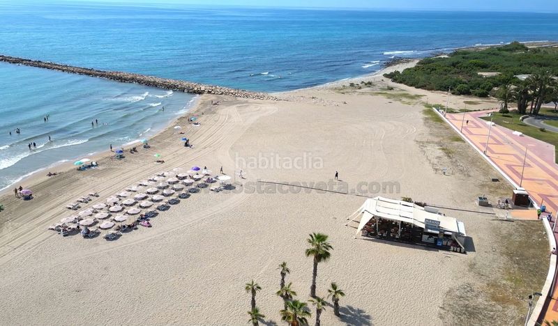 Foto dbd67ab7-6f7d-4de8-a4f7-d5bfe33f95c3. Àtic a sant bartolomeu 30 a Campello Playa Campello (el)