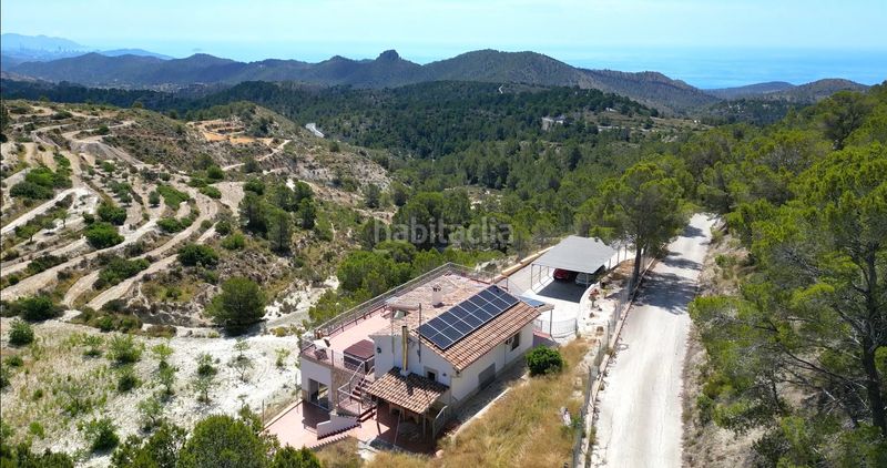 Foto c5845fad-a7b3-4696-8879-82bff9ef1aa5. Casa amb aparcament a Relleu