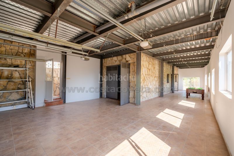 Foto e3ba9f4a-f129-4119-934f-a667ea8b618d. Casa amb aparcament a Relleu