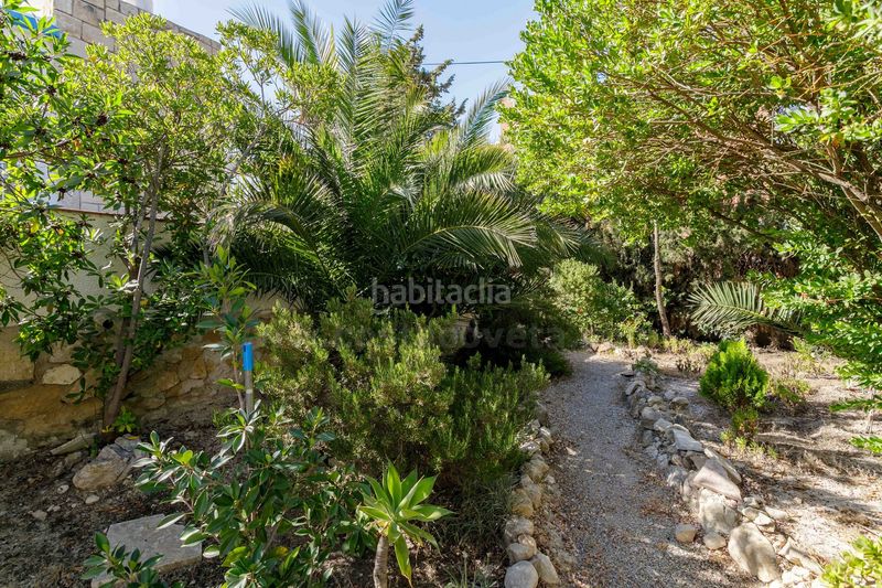 Foto d5812c00-9563-438e-b39d-19c241707d00. Casa a burgos 2 a Pueblo Español-Coveta Fumá Campello (el)