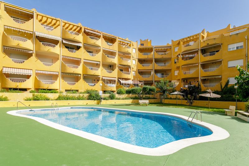Foto 55c8ade8-2cb7-4df4-b928-8cee5cbc2ed4. Apartament amb piscina a Pueblo Español-Coveta Fumá Campello (el)