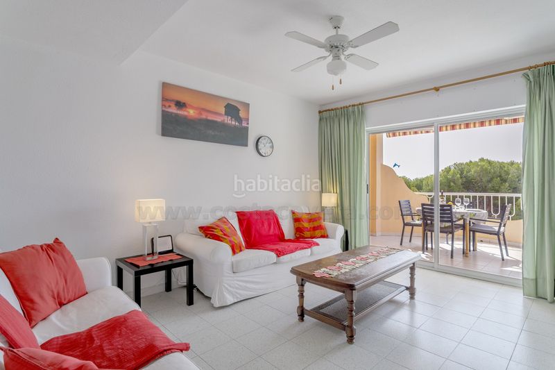 Foto d5b0a5bb-0dcc-42e4-99e7-97e5f8d31388. Apartament amb piscina a Pueblo Español-Coveta Fumá Campello (el)