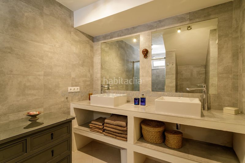 Foto b9d12860-cf4d-414c-88c7-e4e07f95056b. Casa a torrent 8 a Pueblo Español-Coveta Fumá Campello (el)