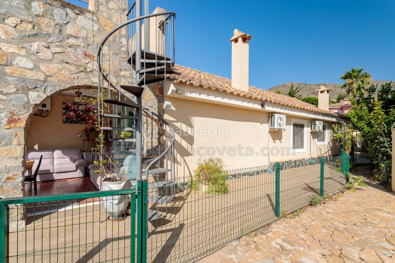 Foto a10e8091-53c3-48ef-b66b-65887c81979a. Casa aparellada a morret de cabot el 3 a Aigües