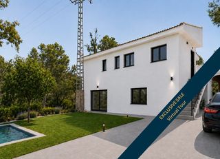 Maison à Pueblo Español-Coveta Fumá. Chalet independiente con gran potencial después a reformar.