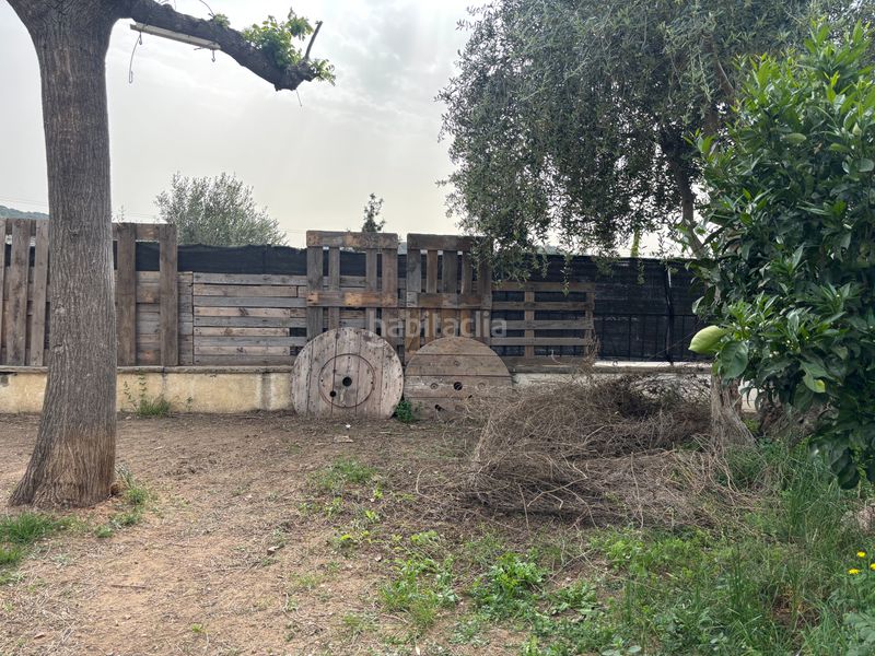 Foto f884e238-e109-4267-a606-fea2d46b71f0. Xalet amb xemeneia calefacció aparcament piscina a Caldes de Montbui