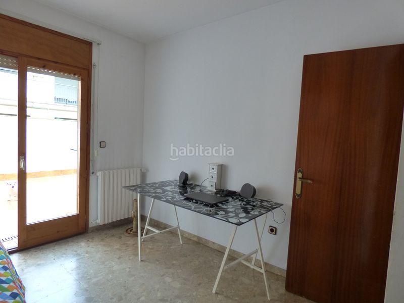 Foto 30f8b7e7-6f74-46ea-9f96-e5d6c45caaae. Casa amb xemeneia aparcament a Sant Vicenç de Castellet
