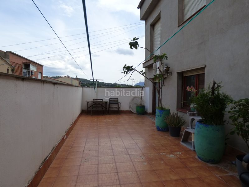 Foto c7b913e0-5fd7-48ff-8b83-aeef1cd9ac7f. Casa amb xemeneia aparcament a Sant Vicenç de Castellet
