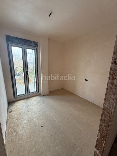 Foto 8faeed57-36c0-4e33-9e80-21a8ff1bb010. Edifici a calle san luis 11 a Cinctorres