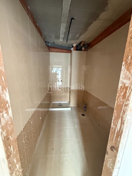 Foto c3345da2-b399-4c66-bbbf-fcc3871e006e. Edifici a calle san luis 11 a Cinctorres