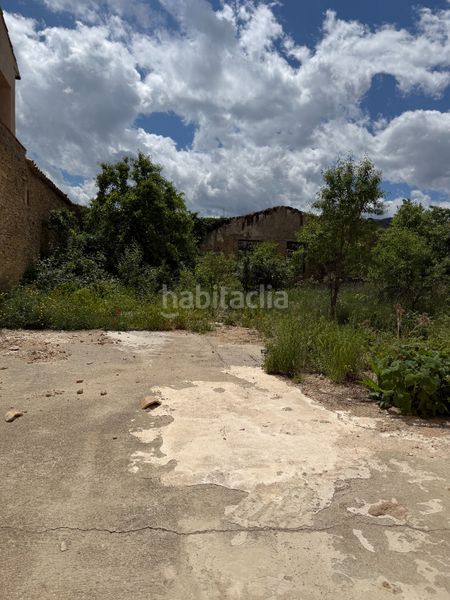 Foto c896412b-ea16-4bf3-8d7c-022aba579774. Terreny residencial a plaza maestro giner 10b a Cinctorres