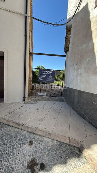 Foto d467e5f5-3ce6-4fcb-8478-82f893c6ae1e. Terreny residencial a plaza maestro giner 10b a Cinctorres
