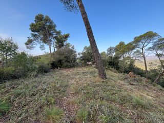 Wohngrundst�ck  Carrer pasarell. Terreno urbano en el farell (caldes de montbui) � 780 m� con est