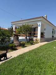 Chalet in Carrer cala puntal o 7. Exclusivo chalet en costa sur de vinaròs, a solo dos calles de l