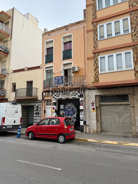 Foto f0c620de-9e1f-42d1-8b03-c18c49874891. Edifici a carrer de sant francesc 83 a Casco Urbano Vinaròs