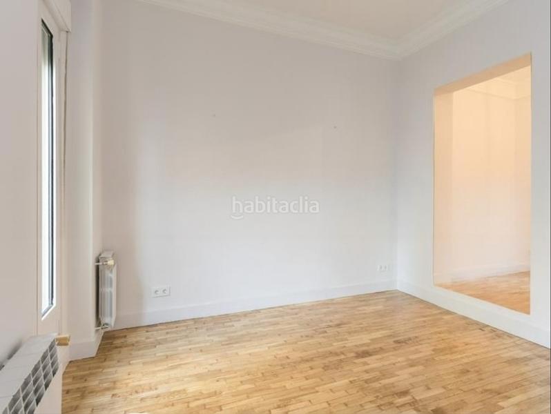 Foto 04783f7a-eccc-40ff-8660-91a04ea373ac. Alquiler piso moderno piso recién reformado en Trafalgar Madrid