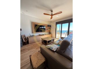 Casa  Avenida sant pere abanto. Espectacular casa en caldetes