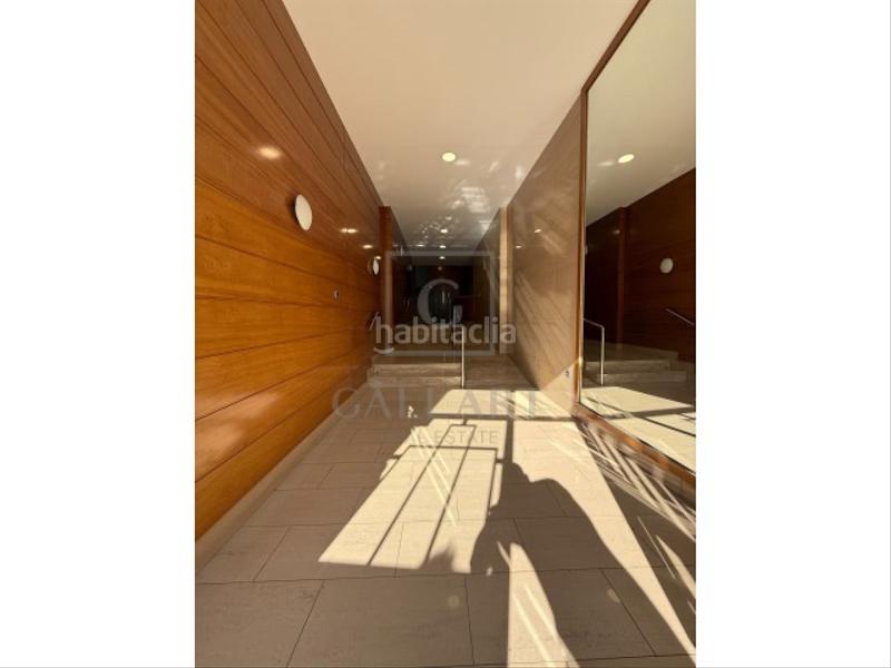 Foto 25e27796-efa3-4f3f-bcac-8539ed264190. Piso espacioso piso de 4 habitaciones junto al hospital clínic en Barcelona