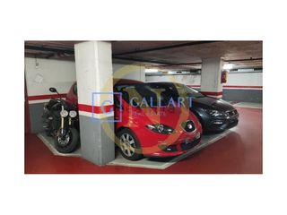 Aparcament cotxe a Sagrada Fam�lia. Parking en barcelona zona eixample
