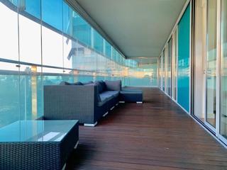 Pis  Passeig del taulat. Piso diagonal mar, a pie de playa
