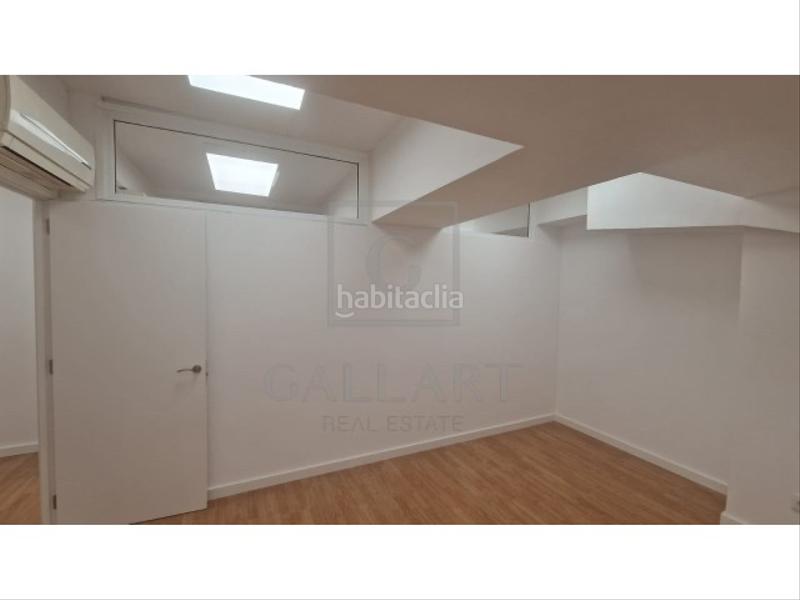 Foto 4888b43e-5132-4e77-be96-86ebbf542ac0. Bureau dans Putget - Farró Barcelona