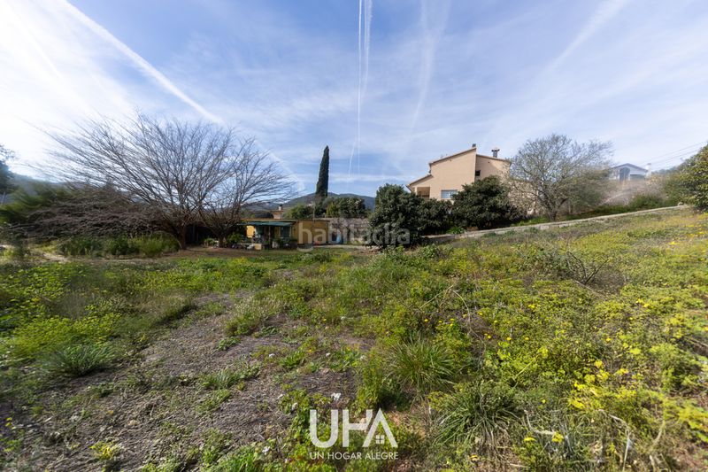 Foto d575c058-3414-4343-8a7f-1082c24f240e. Terreny residencial a La Sentiu Gavà