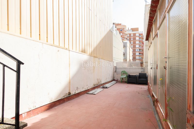 Foto a78fcbb2-ba3b-484f-9903-684dea635b52. Casa adossada a Centre-Estació Gavà