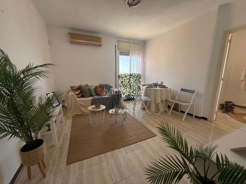 Foto 34b422cc-b8a1-4487-aac5-3c37957faf49. Pis a Passeig Maragall Gavà