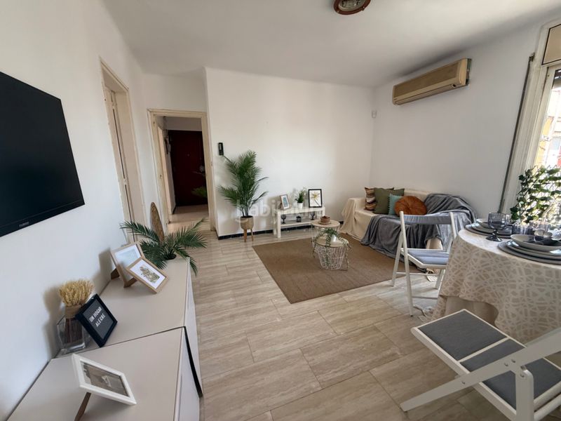 Foto caaf8e09-c440-4c95-a1e7-cc96bb7d2a54. Pis a Passeig Maragall Gavà