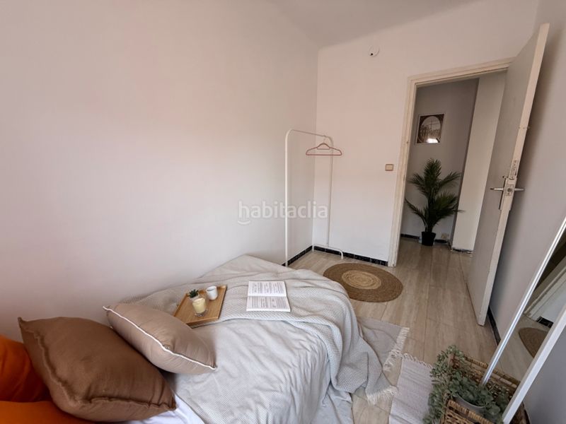 Foto fc83ae88-7d24-45cb-b78a-ced41edb7fd8. Pis a Passeig Maragall Gavà