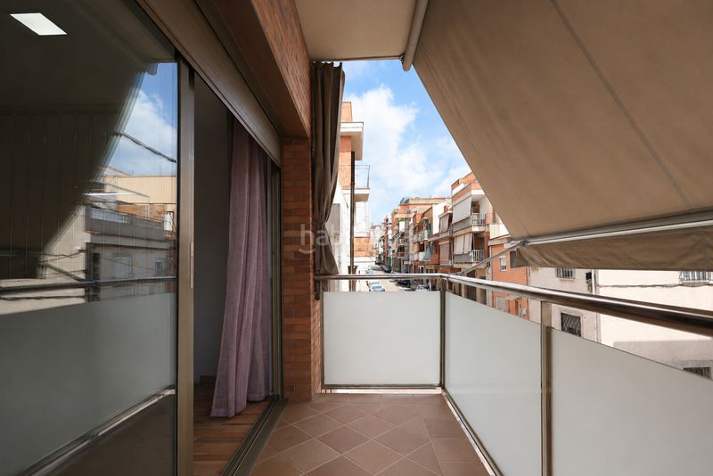 Foto 37b65a82-5533-4d30-b24e-5c1a5ee0974c. Casa adossada amb calefacció aparcament piscina a Gavà