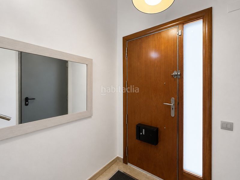 Foto ab95de7b-3964-4e42-85f0-96b5f6a996e7. Casa adossada amb calefacció aparcament piscina a Gavà