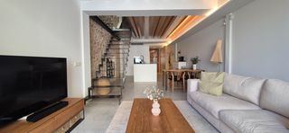 Maison  Carrer nou. Casa completamente renovada y amueblada.