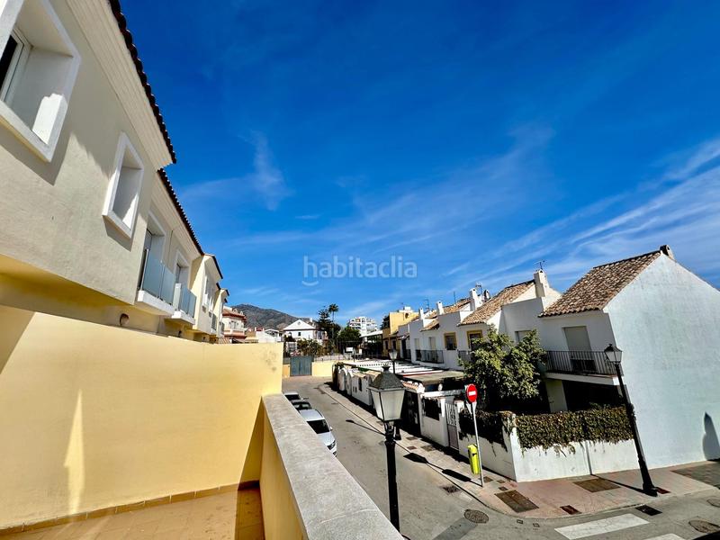 Foto 15ea7d60-9e2f-4ff6-bbd1-35f89466d8e1. Casa adossada amb aparcament a Los Boliches Fuengirola