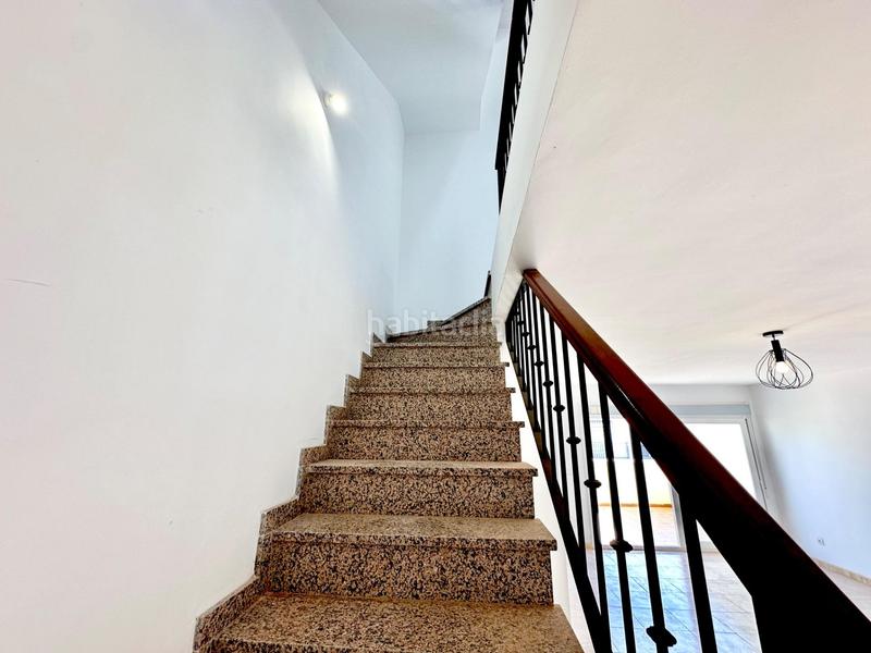 Foto 9813dda9-95d4-4b76-8102-8f808205df52. Casa adossada amb aparcament a Los Boliches Fuengirola