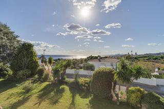 Maison à Alella. Exclusiva casa con vistas al mar en can teixidó