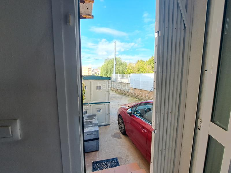 Foto b4e54a18-93bd-4946-921a-a387352fb602. Reihenhaus in carrer dénia 75 in Ondara