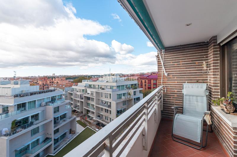 Foto 037e6a10-1ea3-45a4-af92-70b91fd6cbf9. Àtic amb calefacció a Acacias Madrid