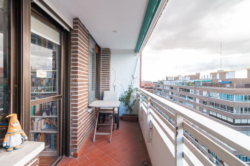 Foto 5cc1f3ad-f8a0-4e92-950b-24a7fa2c6f3a. Àtic amb calefacció a Acacias Madrid