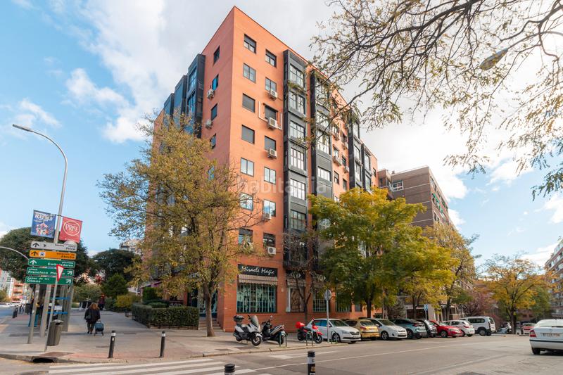 Foto 8b632874-0134-4476-aebf-29d2b6046554. Àtic amb calefacció a Acacias Madrid