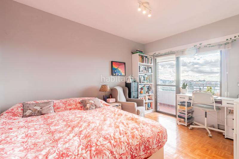 Foto a7b0b7d7-7464-4d20-9c2a-b64fd372e09c. Àtic amb calefacció a Acacias Madrid