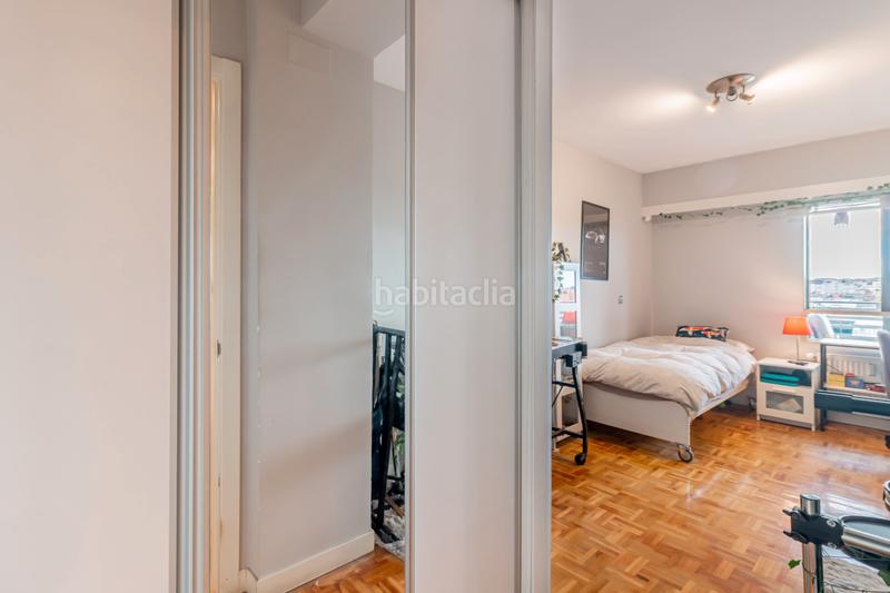 Foto dc159171-b29c-4b77-b13f-c701c9f0ac73. Àtic amb calefacció a Acacias Madrid