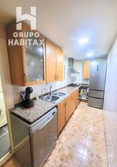 Pis  Carrer de barberà. Piso con fantástica terraza en carrer barberà