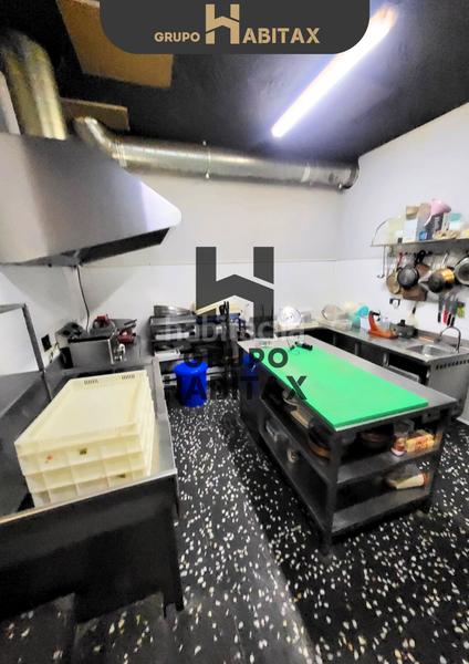 Foto 19e59e31-afa9-4b5f-9555-63d14996a9d9. Traspaso local comercial en carrer pau casals 34 rostisería en traspaso. gran oportunidad para negocio ! en Ripollet