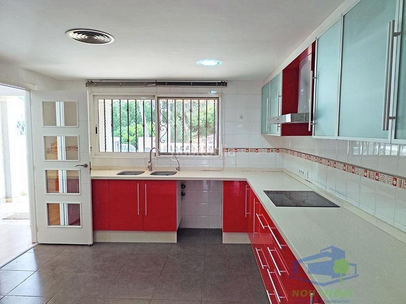 Foto b2e16214-8072-4349-9cf6-5908e5ea9fdd. Casa bungalow en El Vedat - Santa Apolonia Torrent