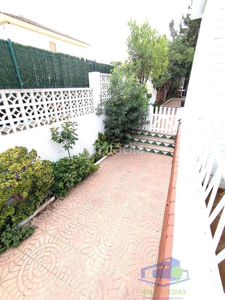 Foto c441d0fa-deb4-4a05-bab7-59f95b28bd5d. Lloguer casa amb piscina a Zona Avenida Alta - Auditorio Torrent