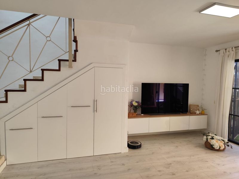 Foto 18e9230e-4d0a-4433-b39a-85abf2fdcb4d. Casa adossada amb aparcament a Barranco Hondo Candelaria