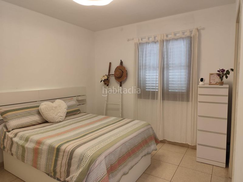 Foto 84db3c8a-c3f7-4b9e-97e3-1e0f4f593b60. Casa adossada amb aparcament a Barranco Hondo Candelaria