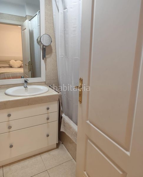 Foto b9da2ae1-c5aa-4072-ab05-85ae2924fc06. Casa adossada amb aparcament a Barranco Hondo Candelaria