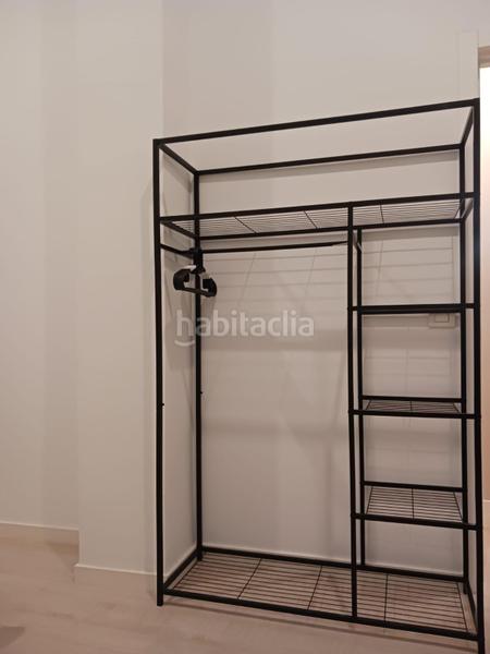 Foto afee7278-5939-4368-9123-f4cce9442d75. Local comercial a La Camella Arona